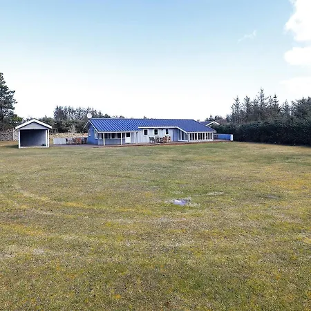 8 Person In * 루켄